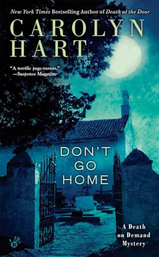 9780425276556: Don't Go Home: 25 (A Death on Demand Mysteries)