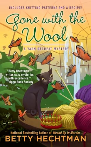Beispielbild fr Gone with the Wool (A Yarn Retreat Mystery) zum Verkauf von Wonder Book