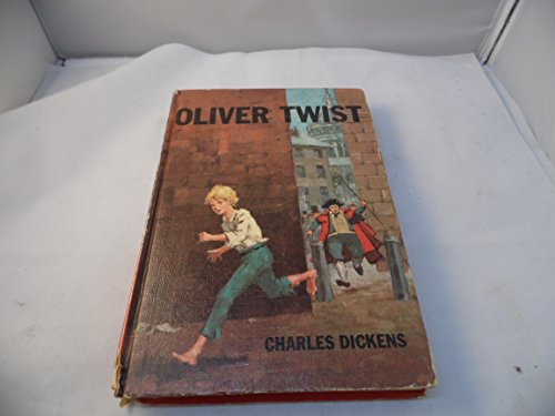 Stock image for Oliver Twist (Classics) for sale by Goldstone Books