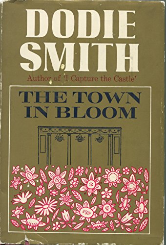 9780434713530: The Town in Bloom