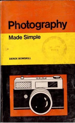 Imagen de archivo de Photography (Made Simple Books) a la venta por Goldstone Books