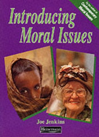 Imagen de archivo de Introducing Moral Issues a la venta por WorldofBooks