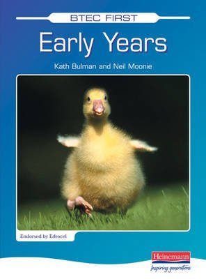 Btec First Early Years (9780435462444) by Mr Beryl Stretch; Neil Moonie