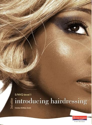 Imagen de archivo de S/NVQ Level 1 Introducing Hairdressing (S/Nvq Level 1 Hairdressing) (S/NVQ Hairdressing for Levels 1 2 and 3) a la venta por WorldofBooks