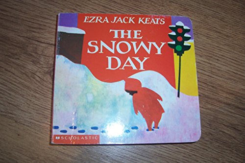 Beispielbild fr The Snowy Day Board Book zum Verkauf von Better World Books