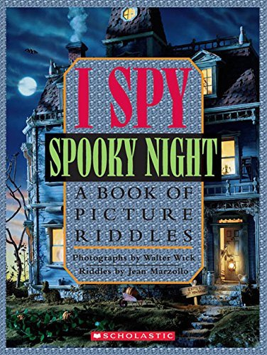 9780439252492: I Spy Spooky Night...A Book Of Picture Riddles