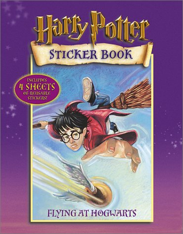 Beispielbild fr Harry Potter Sticker Book Bk. 2 : Flying at Hogwarts zum Verkauf von Better World Books