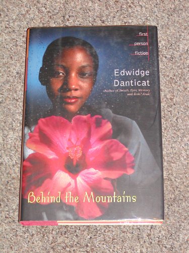 9780439372992: Behind the Mountains: The Diary of Celiane Esperance (First Person Fiction)