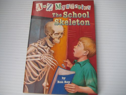 Imagen de archivo de A to Z Mysteries: The School Skeleton a la venta por Gulf Coast Books
