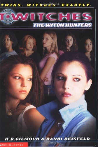9780439492270: The Witch Hunters