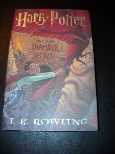 Harry Potter and the Chamber of Secrets (Book 2) - Rowling, J.K.