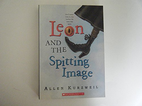 Imagen de archivo de Leon and the Spitting Image a la venta por 2Vbooks