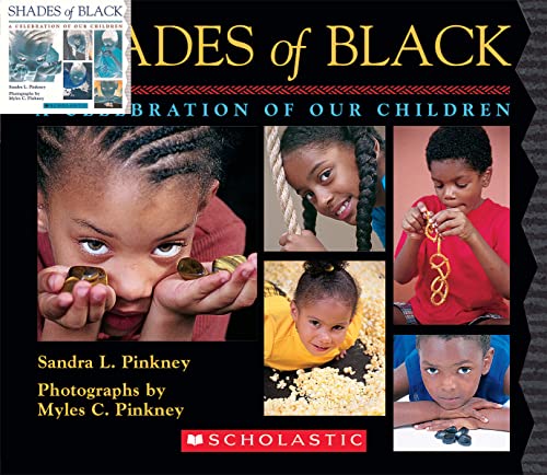 9780439802512: Shades of Black: A Celebration of Our Children
