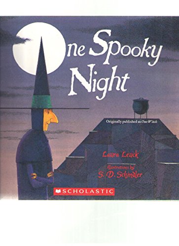 Imagen de archivo de One Spooky Night (Originally published as One Witch) a la venta por ThriftBooks-Dallas