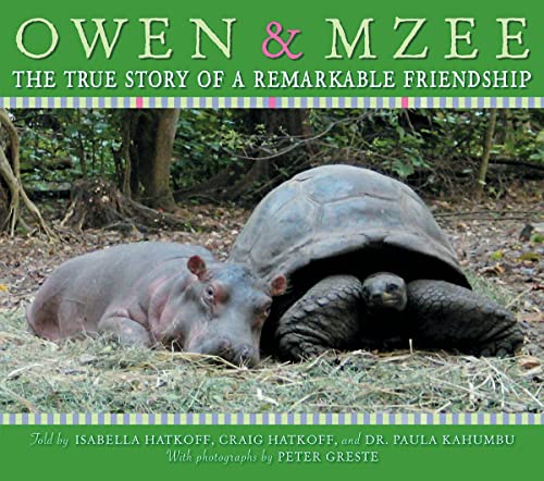 Imagen de archivo de Owen & Mzee: The True Story of a Remarkable Friendship a la venta por Gulf Coast Books