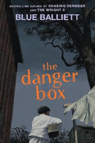 9780439852098: The Danger Box