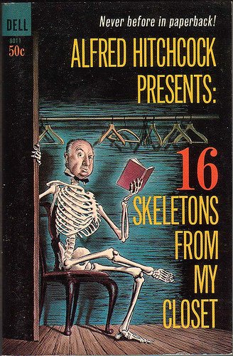 9780440180111: 16 Skeletons from My Closet