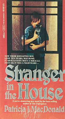 Imagen de archivo de Stranger in the House a la venta por Better World Books