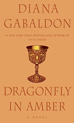 Beispielbild fr Dragonfly in Amber: A Novel (Outlander) zum Verkauf von Wonder Book