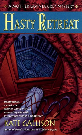 Imagen de archivo de Hasty Retreat : A Mother Lavinia Grey Mystery a la venta por Better World Books