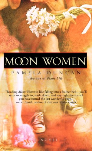 Beispielbild fr Moon Women zum Verkauf von Better World Books