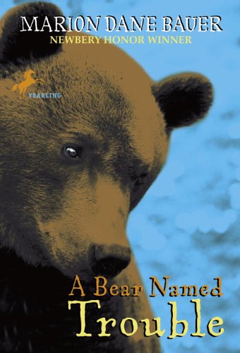 9780440421320: A Bear Named Trouble