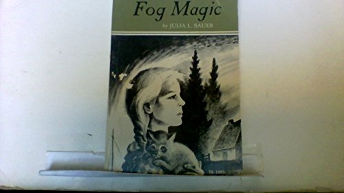 9780440842224: Fog Magic