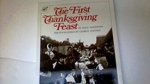 Beispielbild fr The First Thanksgiving Feast zum Verkauf von SecondSale