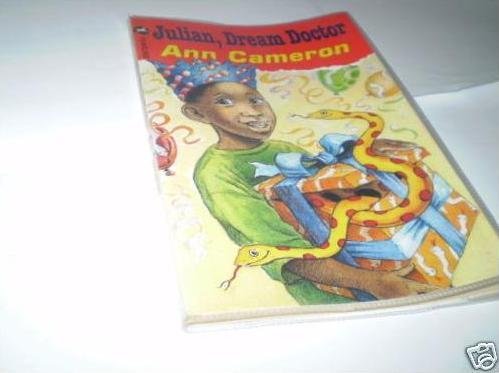 Imagen de archivo de Julian, Dream Doctor a la venta por WorldofBooks