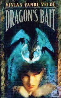 Imagen de archivo de Dragon's Bait a la venta por Half Price Books Inc.