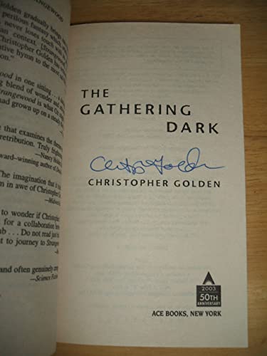 The Gathering Dark : The Shadow Saga Book # 4 - Christopher Golden,