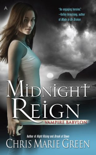 Beispielbild fr Midnight Reign: Vampire Babylon, Book Two zum Verkauf von medimops