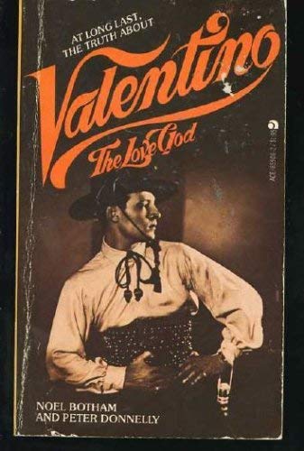 Imagen de archivo de Valentino : the Love God a la venta por Firefly Bookstore
