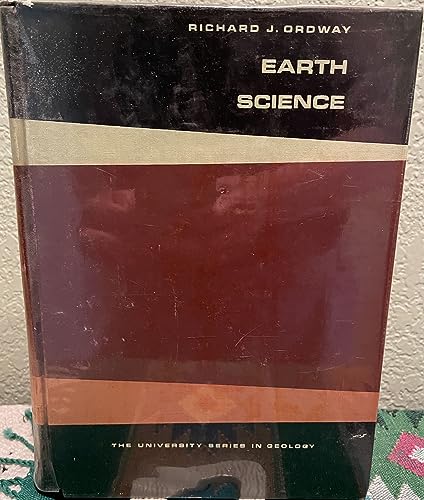 Imagen de archivo de Earth Science a la venta por West With The Night