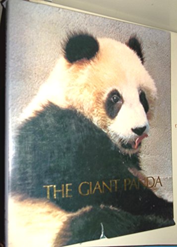 Imagen de archivo de Giant Panda a la venta por First Choice Books