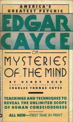 Imagen de archivo de Edgar Cayce on Mysteries of the Mind a la venta por Ergodebooks