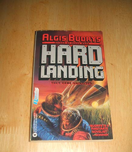 Imagen de archivo de Hard Landing (Questar Science Fiction) a la venta por Half Price Books Inc.