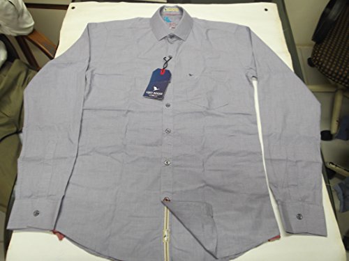 Imagen de archivo de Chic Simple Dress Smart Men : Wardrobes That Win in the New Workplace a la venta por Better World Books