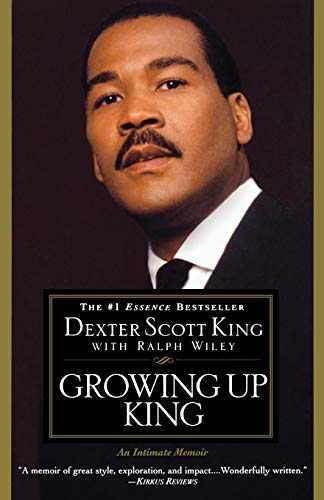 Beispielbild fr Growing Up King: An Intimate Memoir zum Verkauf von The Maryland Book Bank