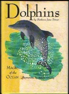 Beispielbild fr Dolphins (Magic of the Ocean) zum Verkauf von Once Upon A Time Books