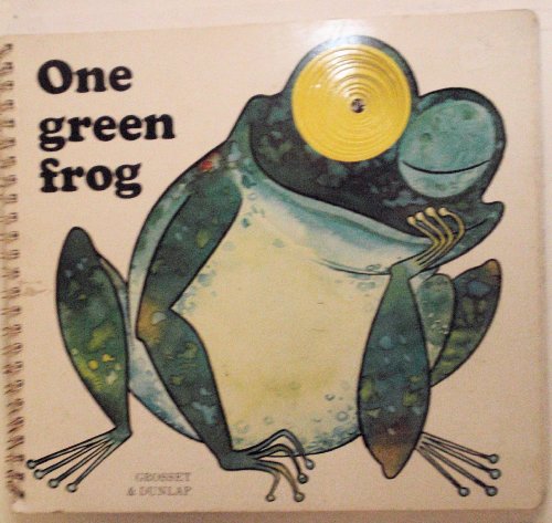 Imagen de archivo de One Green Frog a la venta por Better World Books