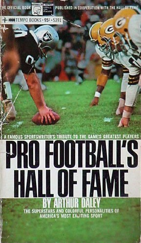 9780448053912: Pro Football's Hall of Fame