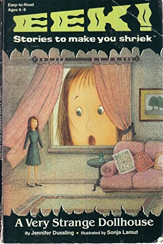 Imagen de archivo de A Very Strange Dollhouse a la venta por Better World Books