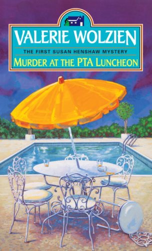 9780449146392: Murder at the PTA Luncheon