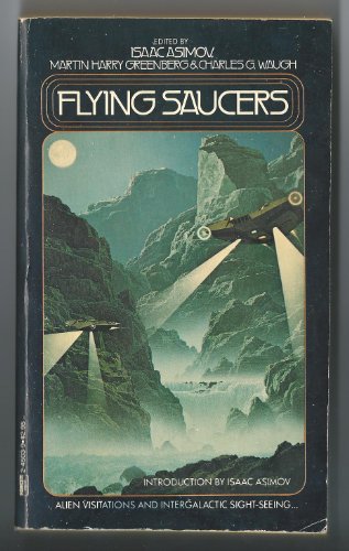 Beispielbild fr Flying Saucers zum Verkauf von ThriftBooks-Dallas
