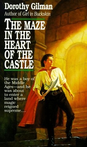 9780449703984: The Maze in the Heart of the Castle
