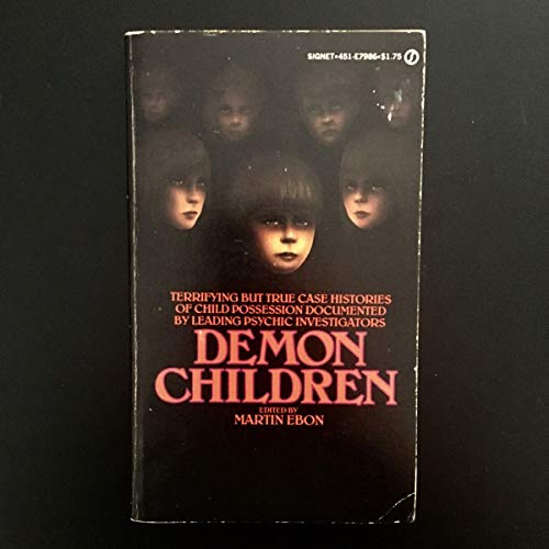 9780451079862: Demon Children (Signet Books)