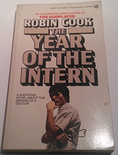 9780451149817: Cook Robin : Year of the Intern (Signet)