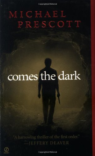 Beispielbild fr Comes the Dark zum Verkauf von Wonder Book