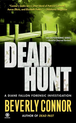Beispielbild fr Dead Hunt (Diane Fallon Forensic Investigation, No. 5) zum Verkauf von SecondSale